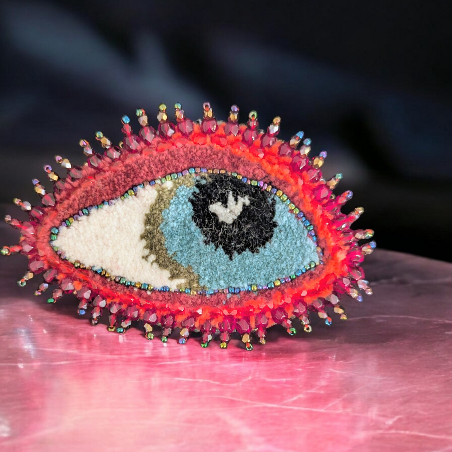 Brooch Eye (large)