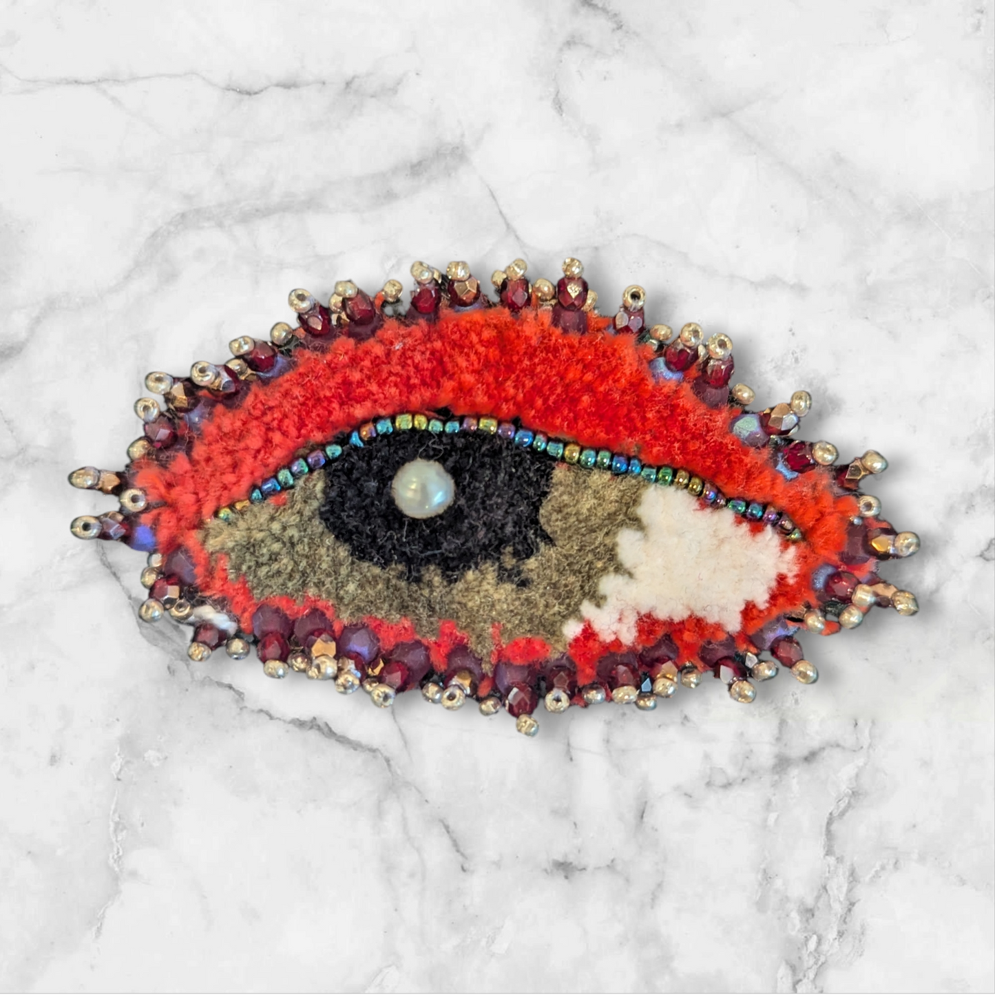 Brooch Eye _ Rusty Red