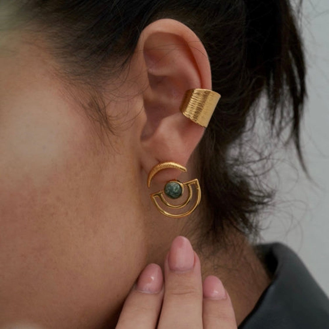 Itzia Ear Cuff