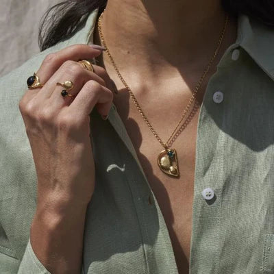 Itzia Single Necklace