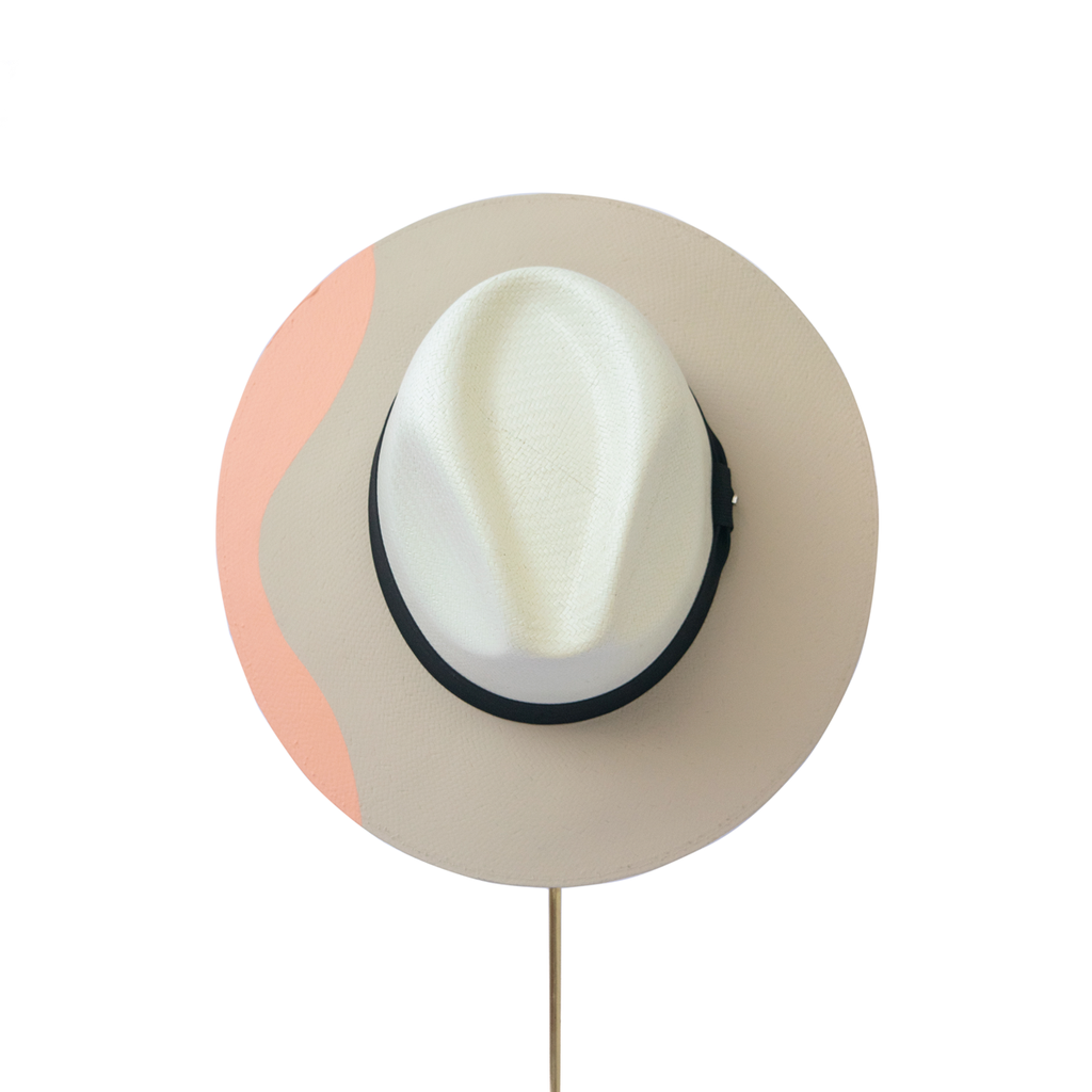 HAT XEIPS ARENA / ANANDA COLLECTION
