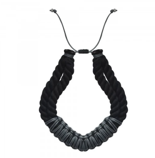 COBRA NECKLACE