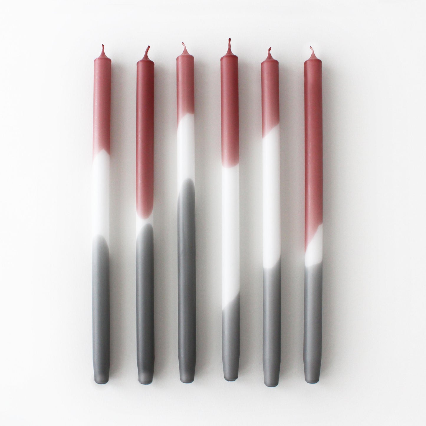 FOGGY MAROON DIP DYE CANDLES | single piece