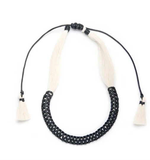 NIGHT NECKLACE