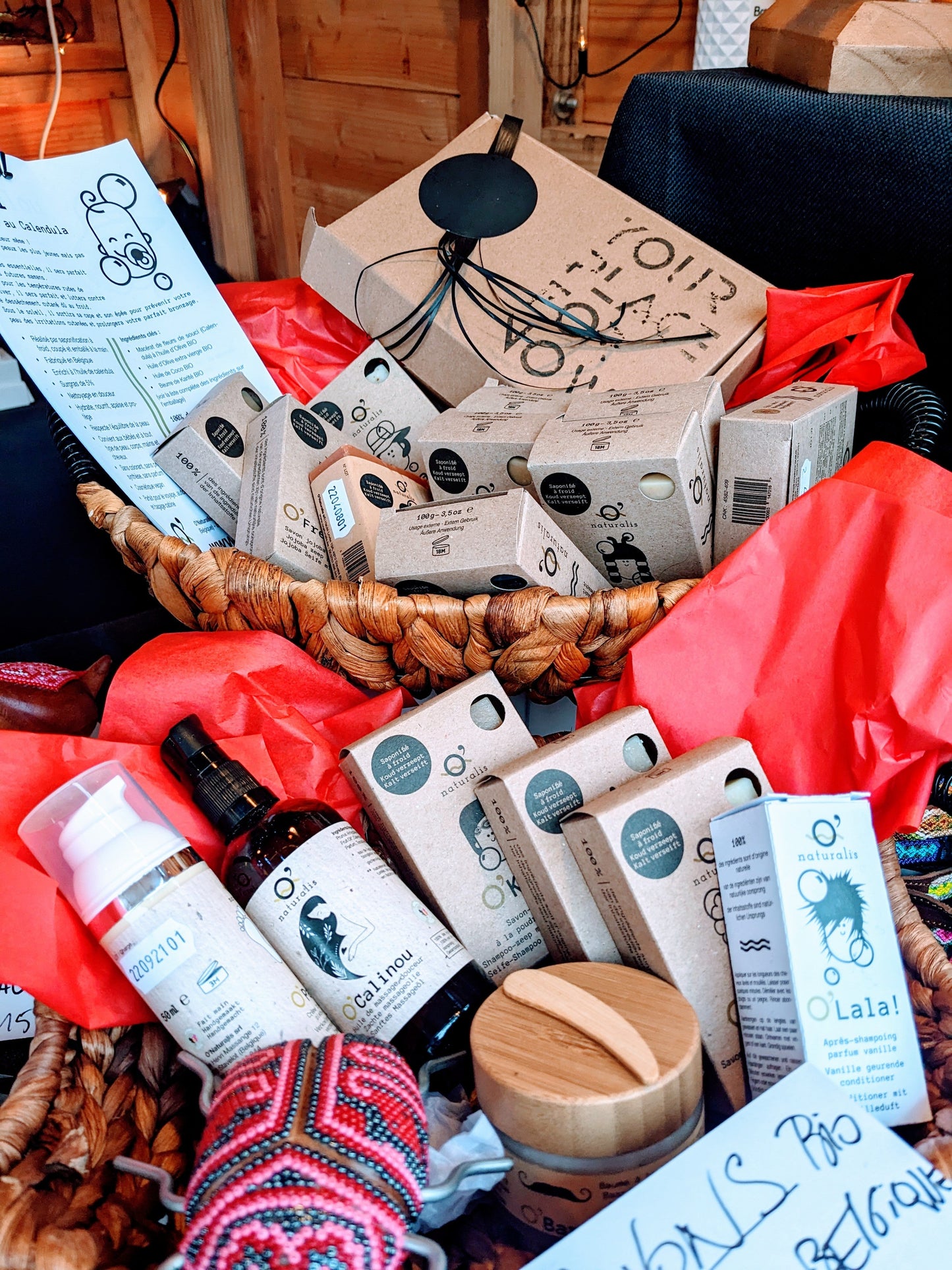 Gift Box with 1 organic soap, 1 shampoo & 1 conditioner
