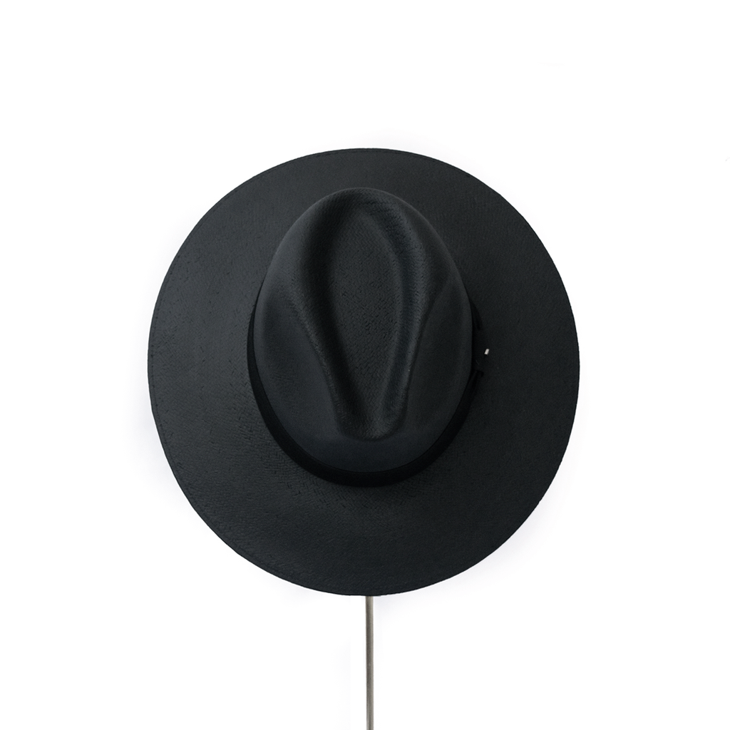 SMOOTH BLACK TOT HAT