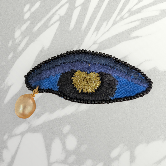 Brooch Eye (blue)
