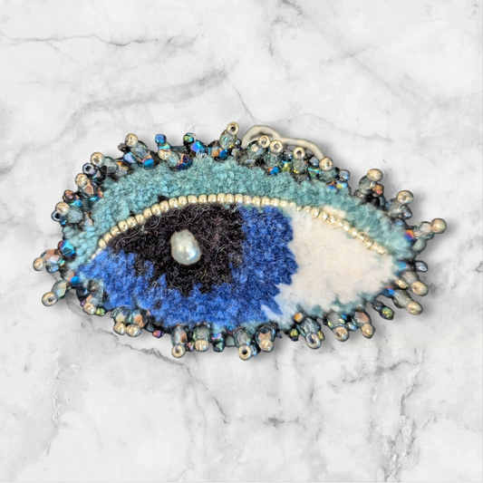 Brooch Eye _  Blue